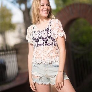 Crochet r shirt crop top LF